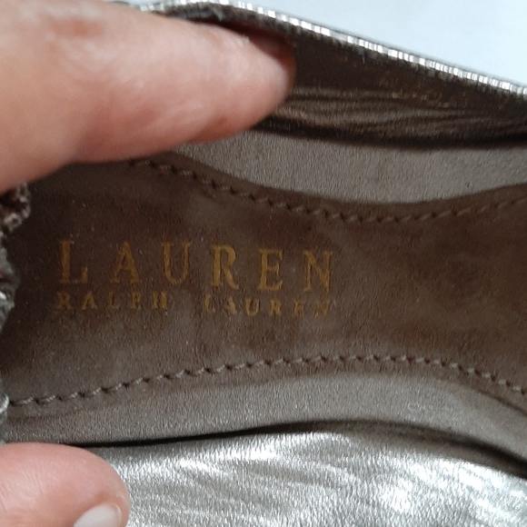 LAUREN by RL Pewter flats sz 5.5 leather metallic - Picture 9 of 11
